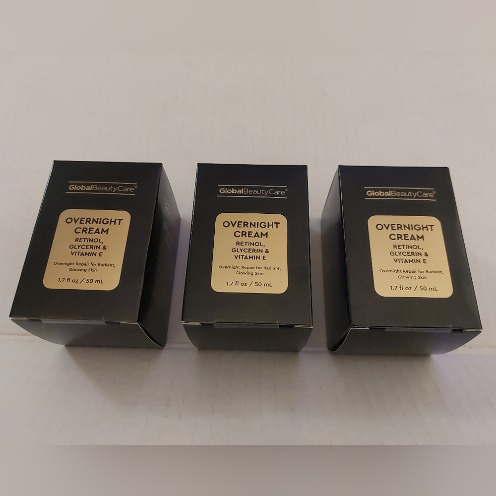 New In BOX Global Beauty OverNight Creme Retinol Plus 1.7 Oz X3